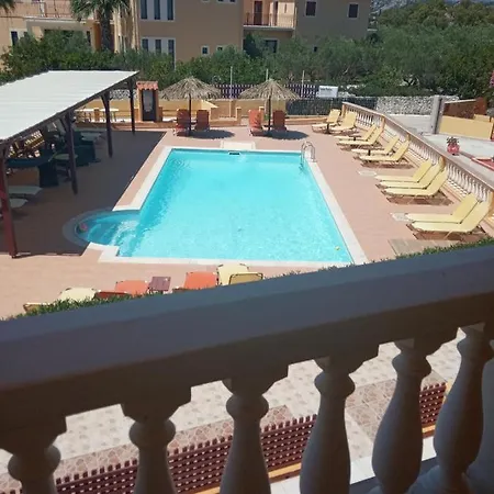 Ionian Di Mare فندق 3*