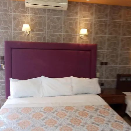 Ionian Di Mare فندق 3*