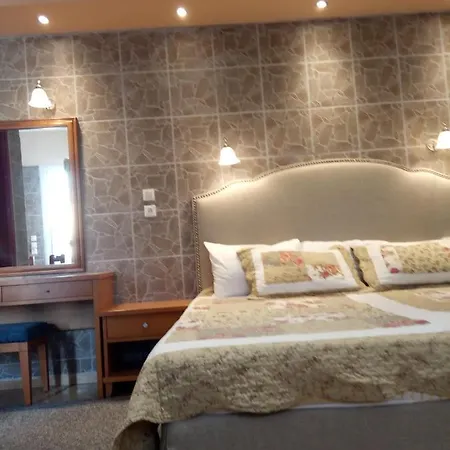 فندق Ionian Di Mare 3*